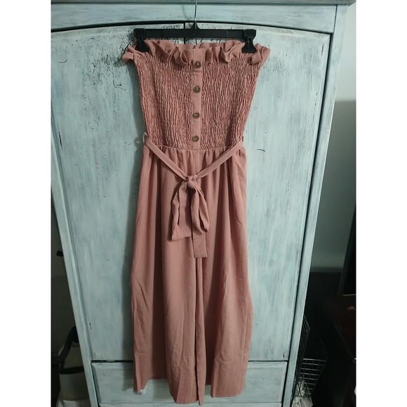 Blush Wide Leg Cropped Romper Blush Medium Boho Summer Beachy Loganlook - Picture 1 of 13